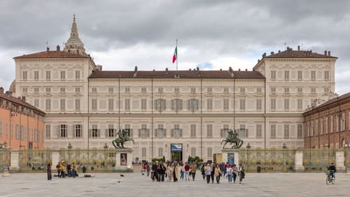 Façade du Palazzo Reale sur la place