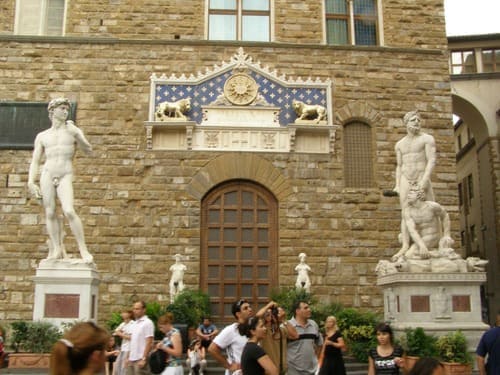 Entrée du Palazzo Vecchio, copie de David et Hercule