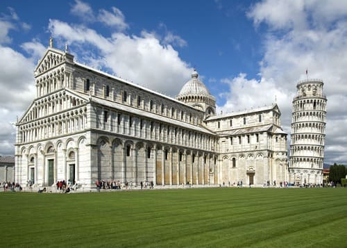 Vue panoramique de la Piazza dei Miracoli