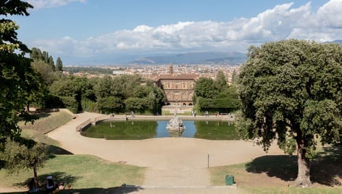 Les allées verdoyantes