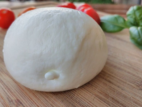 Mozzarella de bufflonne fraîche